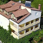 Monsena Casa de hóspedes